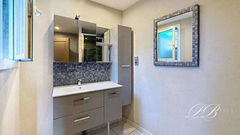 Appartement - 72 m² - 4 pièces