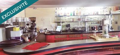 Local commercial - 244 m² - 12 pièces