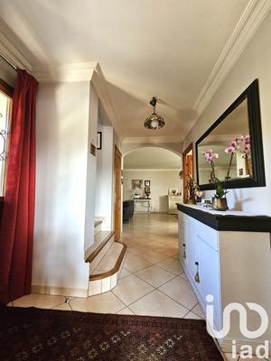 Maison - 147 m² - 6 pièces