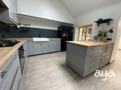 Maison ancienne - 144 m² - 6 pièces