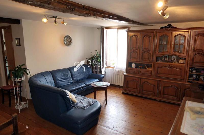 Maison - 234 m² - 11 pièces