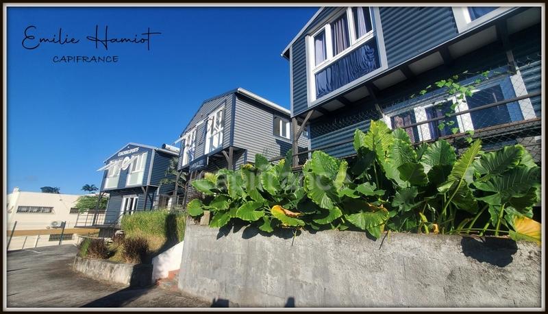 Immeuble - 209 m² - 9 pièces