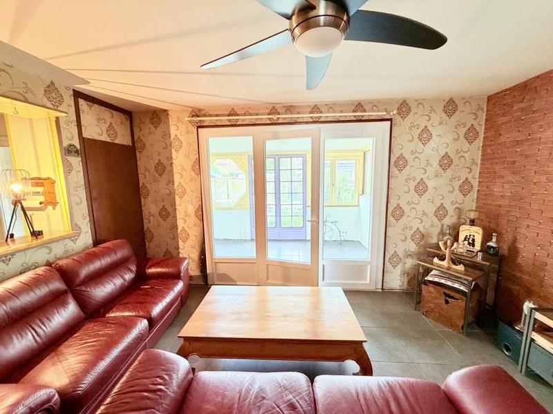 Maison - 94 m² - 5 pièces