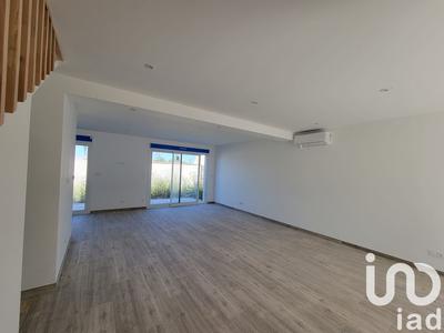 Maison - 122 m² - 6 pièces