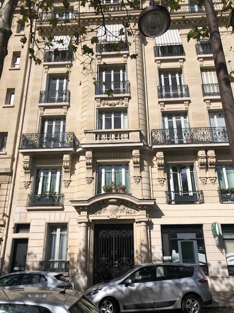 Appartement - 124 m² - 6 pièces