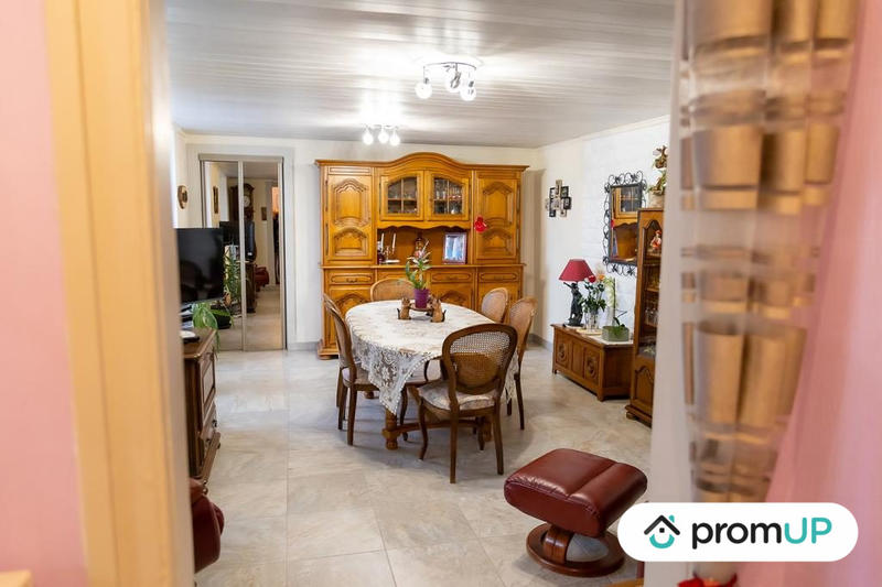 Appartement - 120 m² - 6 pièces