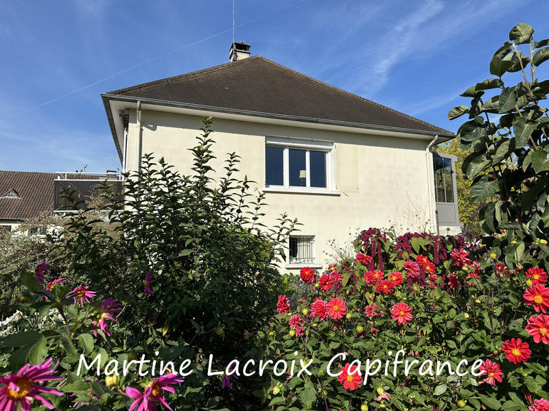 Maison - 135 m² - 6 pièces