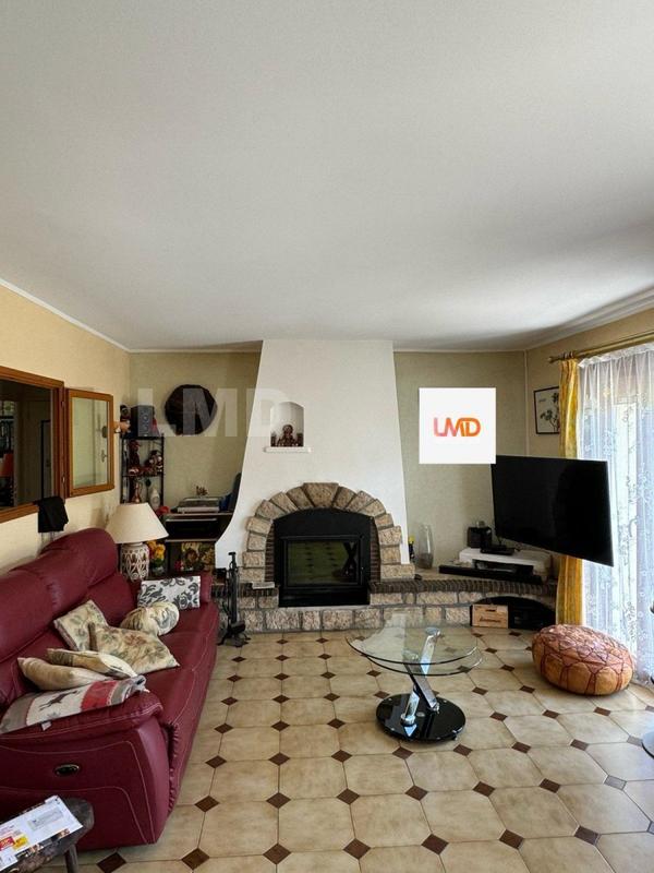 Maison - 103 m² - 5 pièces