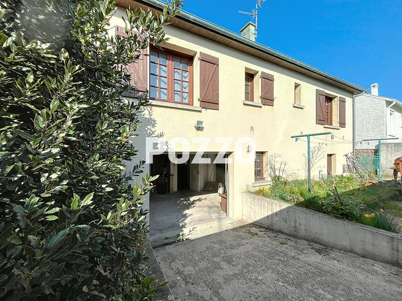 Maison - 80 m² - 4 pièces