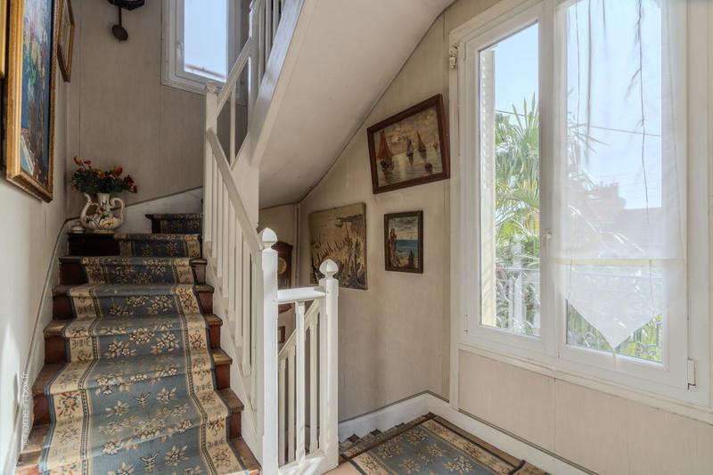 Maison - 140 m² - 4 pièces