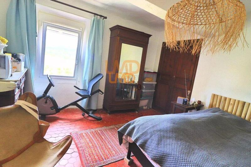 Maison de village - 86 m² - 5 pièces