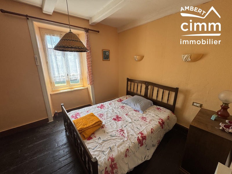 Maison - 131 m² - 13 pièces