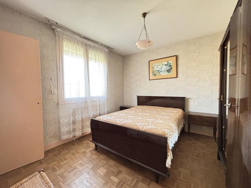 Maison - 87 m² - 6 pièces