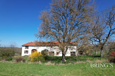 Maison - 133 m² - 8 pièces