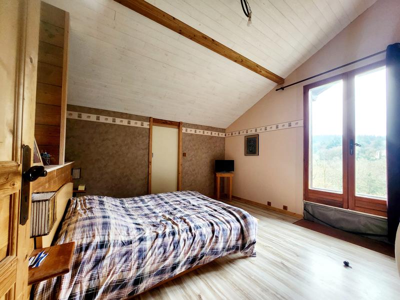 Maison - 175 m² - 7 pièces