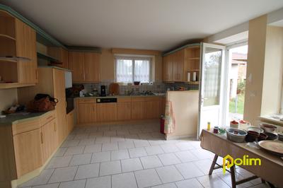 Maison - 168 m² - 7 pièces