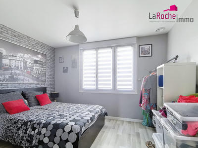 Maison - 180 m² - 8 pièces