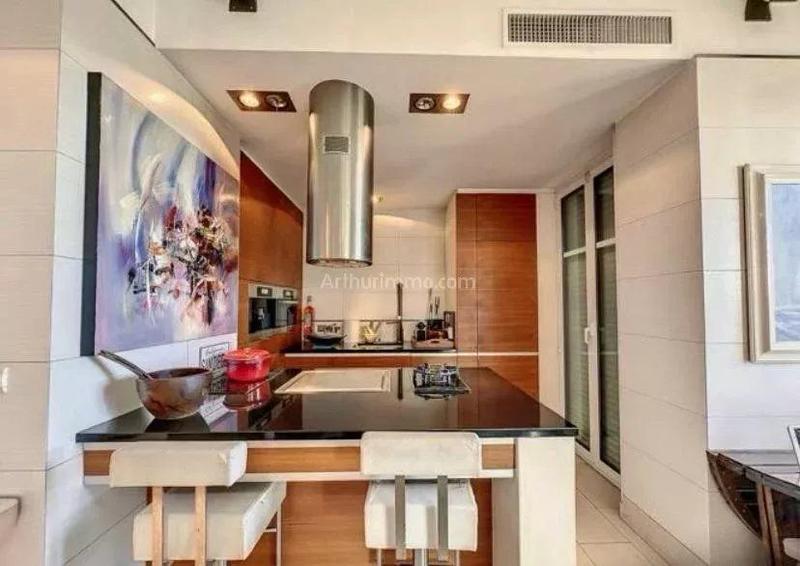 Appartement - 57 m² - 1 pièce