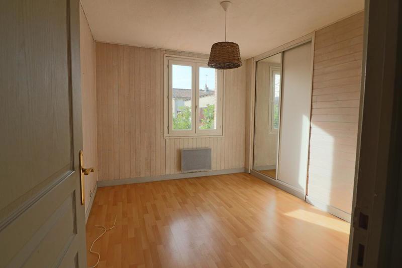 Maison - 335 m² - 10 pièces