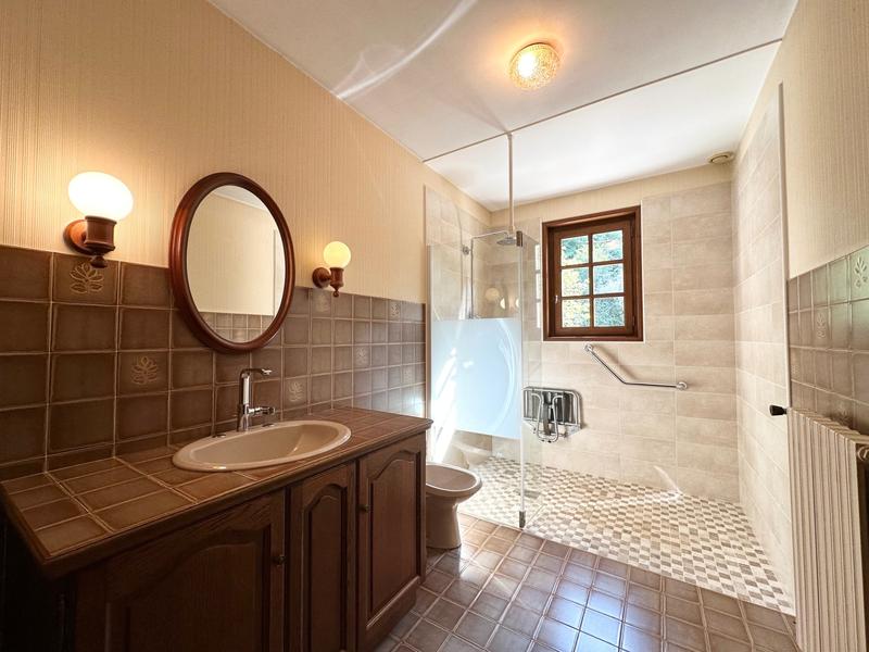 Maison - 157 m² - 7 pièces