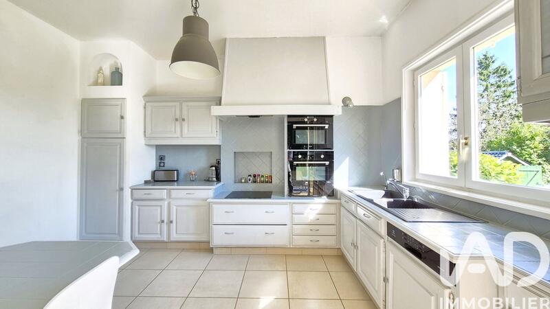 Maison - 131 m² - 6 pièces