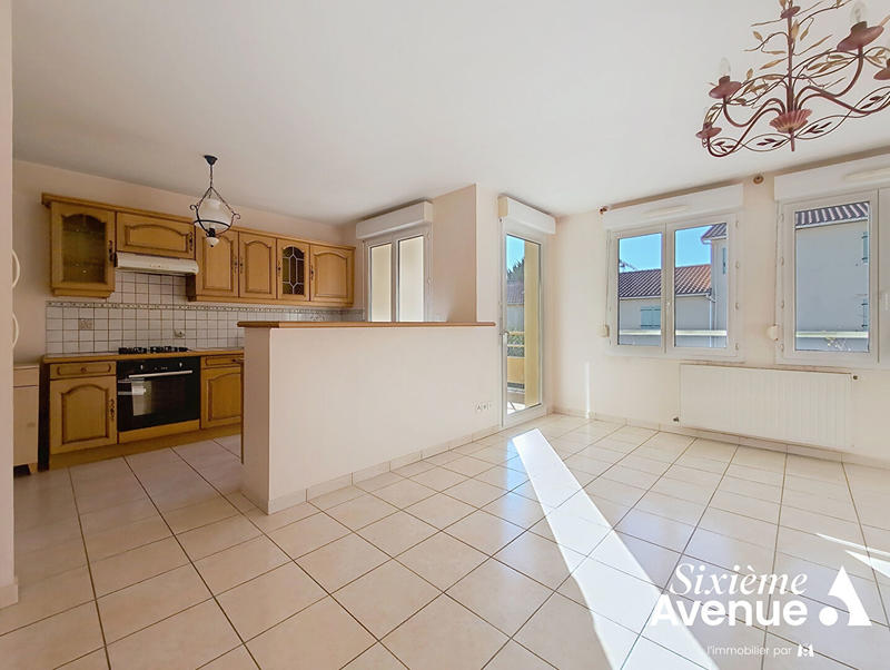 Appartement - 86 m² - 4 pièces