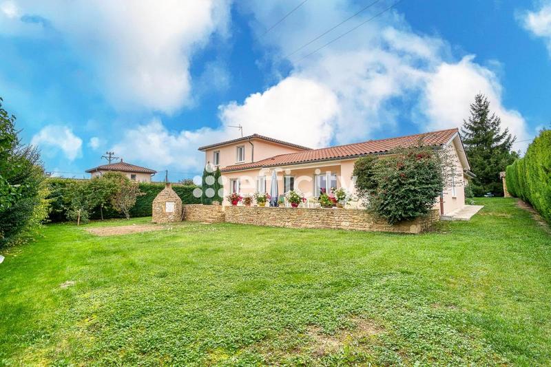 Villa - 137 m² - 6 pièces