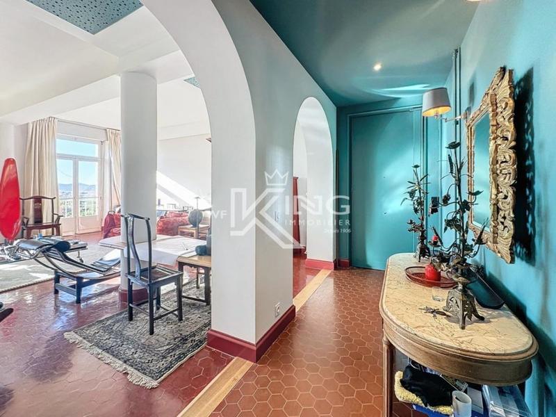 Appartement - 134 m² - 3 pièces