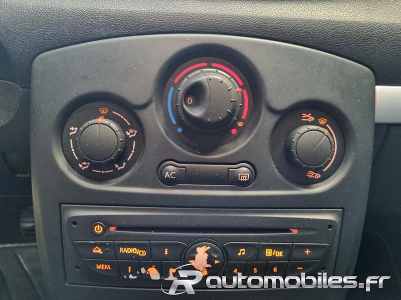 Renault Clio 3 1.2i 75 Pack Clim