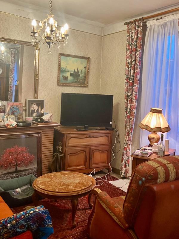 Maison - 172 m² - 9 pièces