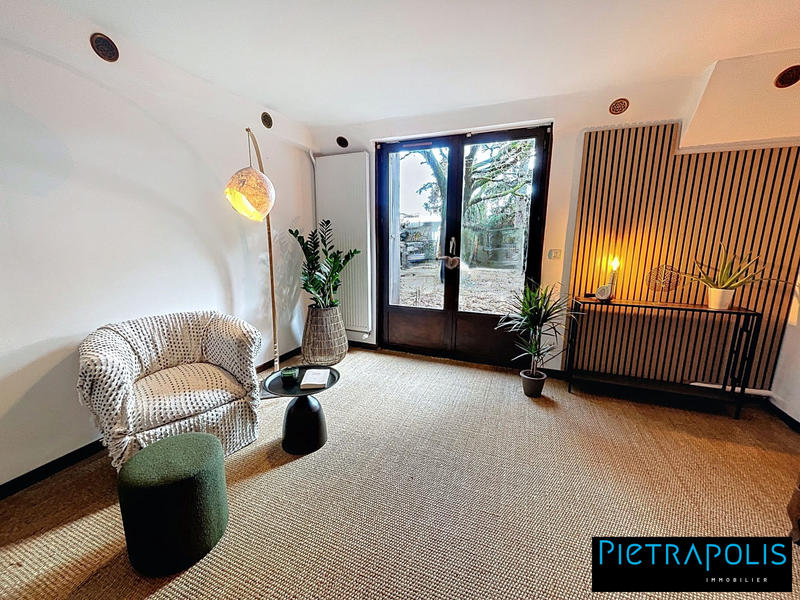 Maison ancienne - 196 m² - 8 pièces