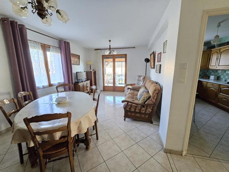 Maison - 138 m² - 6 pièces