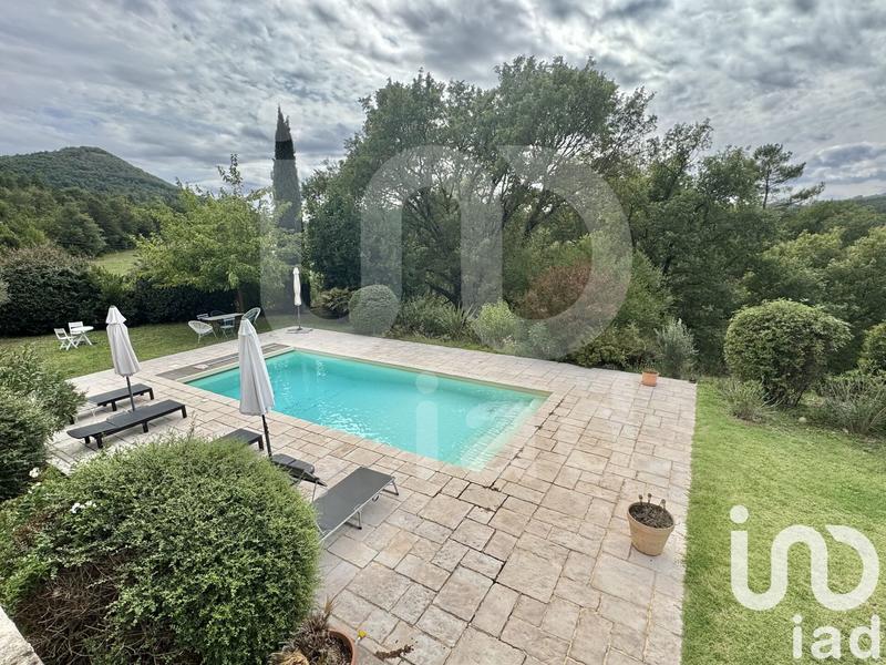 Maison - 160 m² - 5 pièces