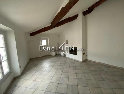 Duplex - 81 m² - 4 pièces