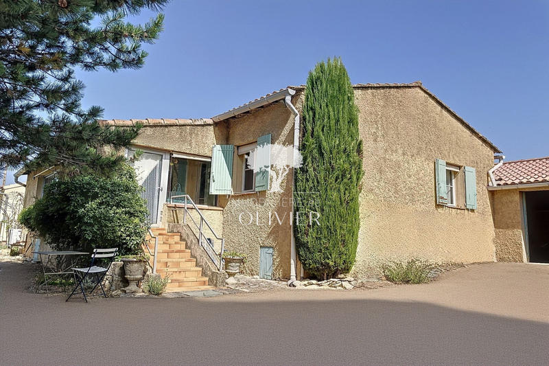 Villa - 100 m² - 4 pièces