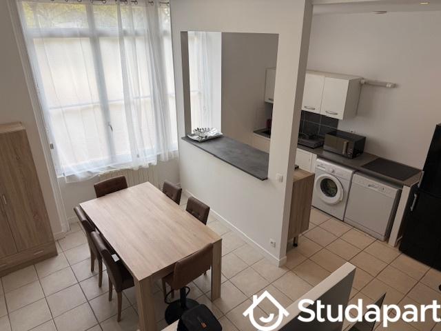 Appartement - 70 m² - 2 pièces