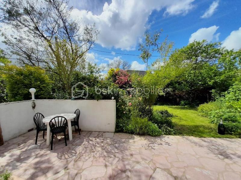 Maison traditionnelle - 145 m² - 6 pièces