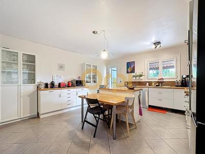 Maison - 160 m² - 5 pièces