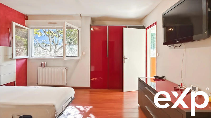 Maison - 168 m² - 7 pièces