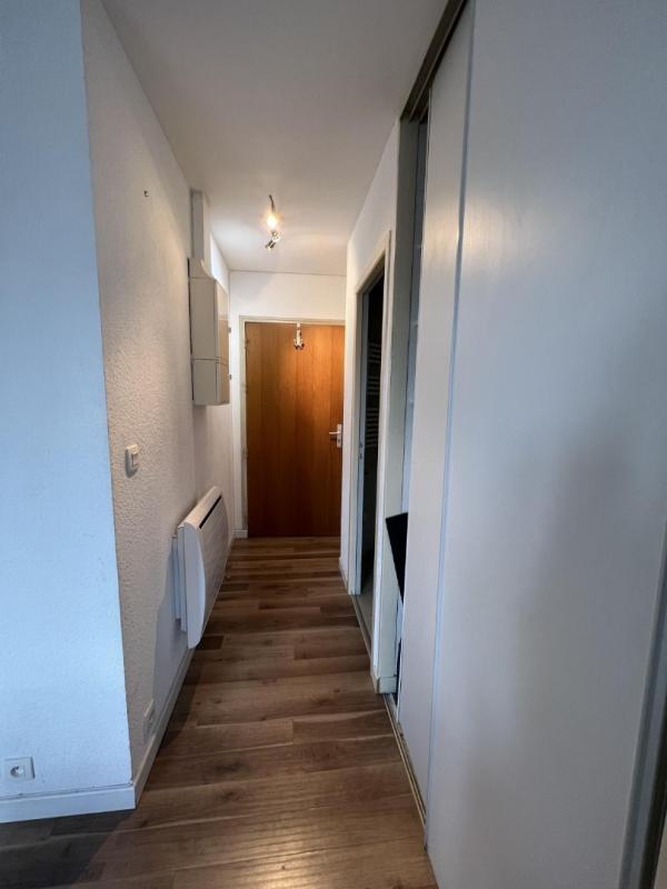 Studio - 25 m² - 1 pièce