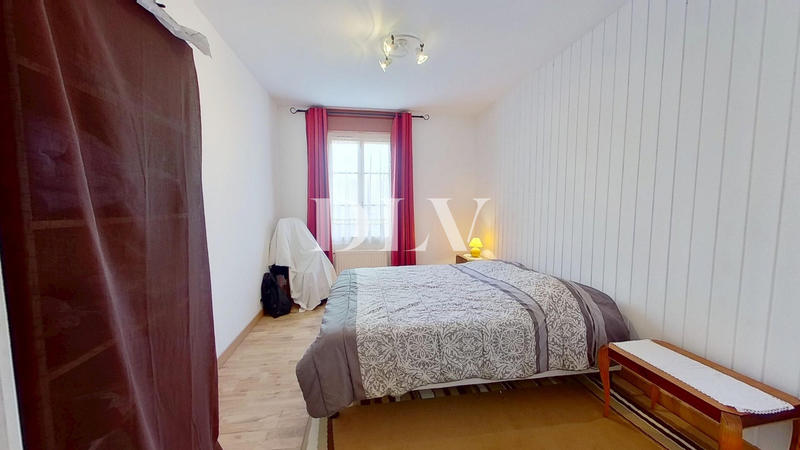 Maison - 168 m² - 7 pièces