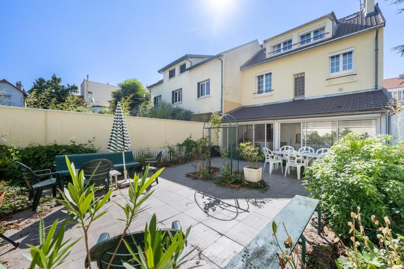 Maison - 150 m² - 6 pièces