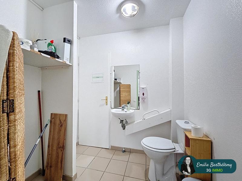 Local commercial - 173 m² - 4 pièces