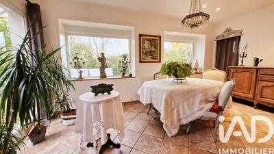 Maison - 173 m² - 7 pièces