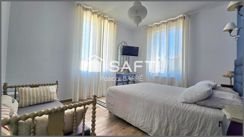 Villa - 140 m² - 5 pièces