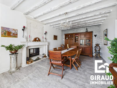 Maison ancienne - 177 m² - 6 pièces