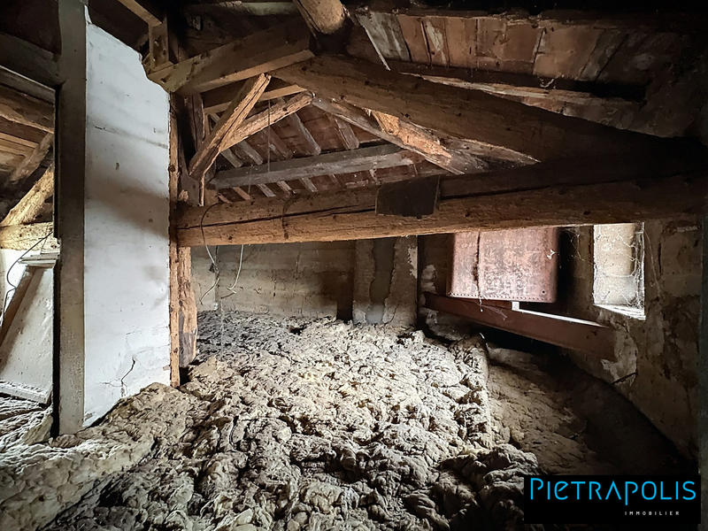 Maison - 320 m² - 7 pièces