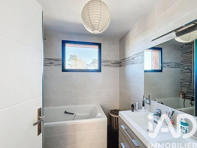 Maison - 115 m² - 5 pièces