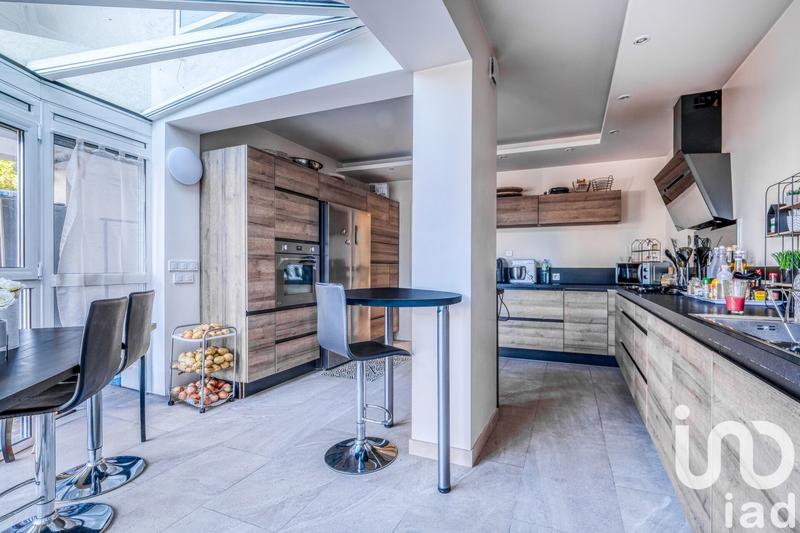 Maison de maîtres - 400 m² - 7 pièces