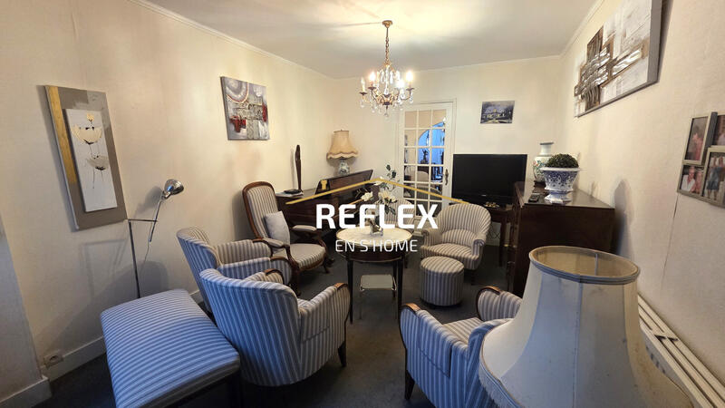 Immeuble - 328 m² - 10 pièces